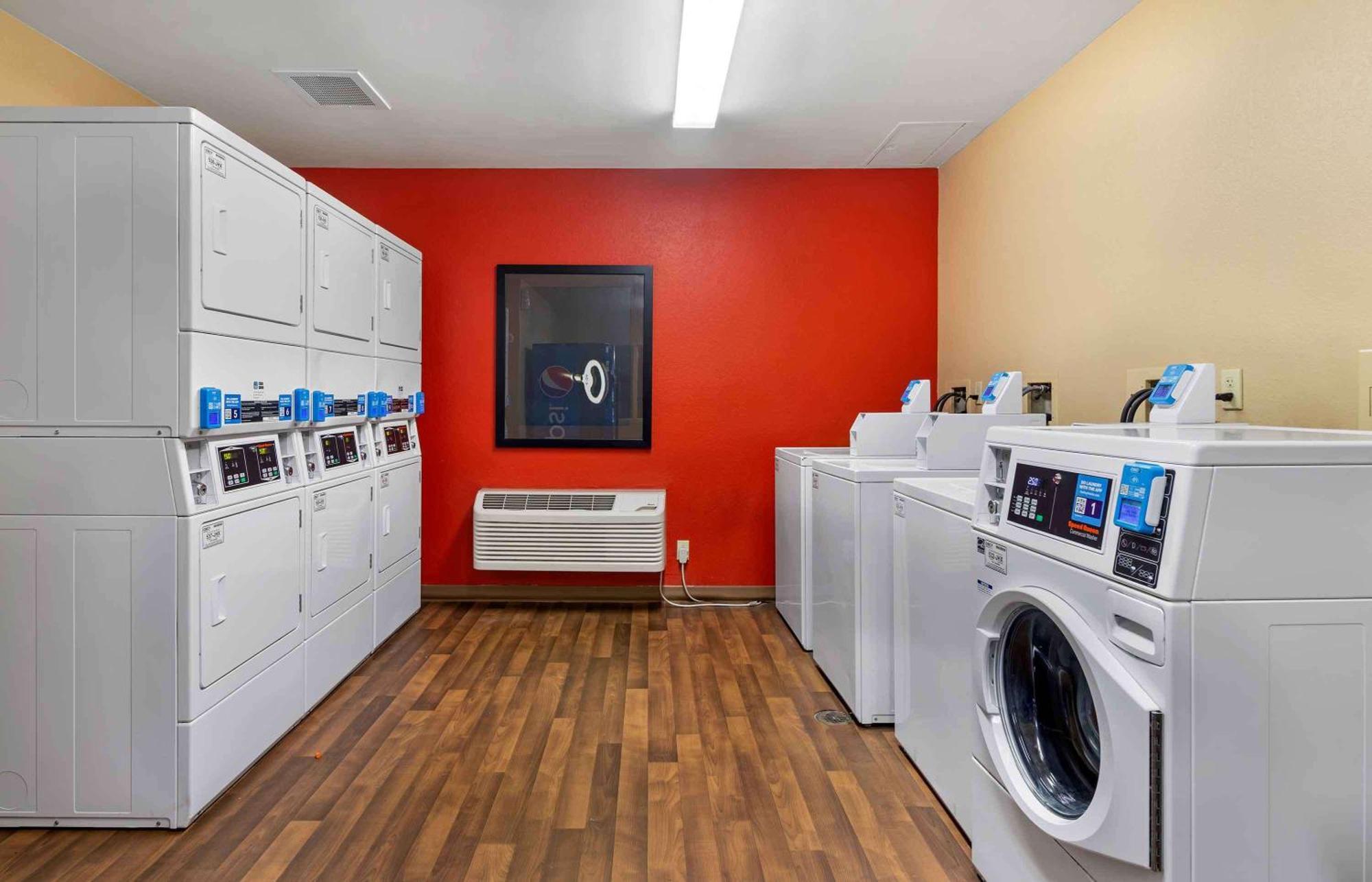 Extended Stay America Suites - Savannah - Midtown Buitenkant foto