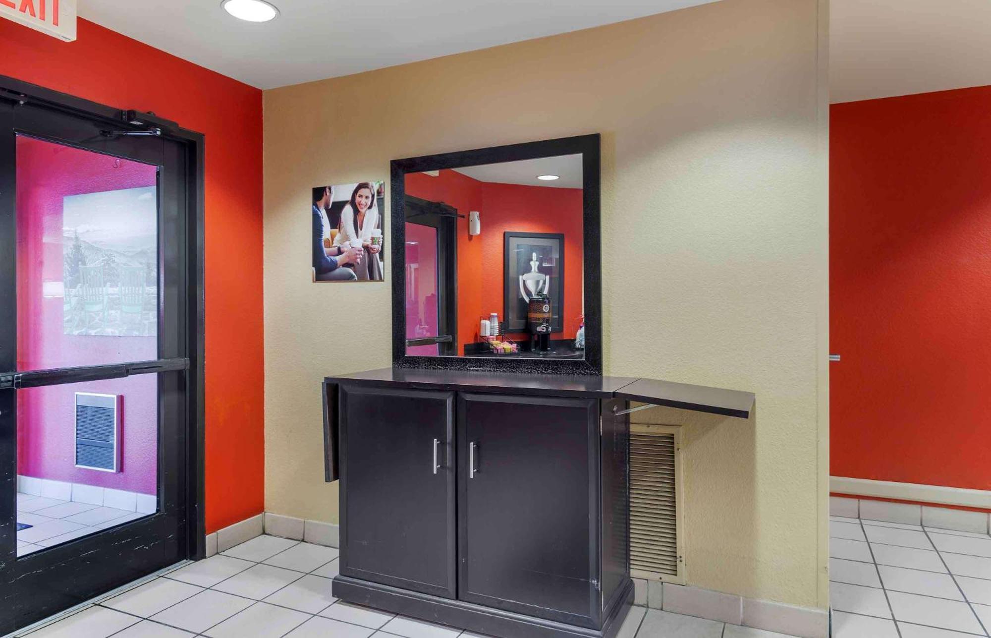 Extended Stay America Suites - Savannah - Midtown Buitenkant foto
